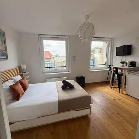Plein Centre De Apartment